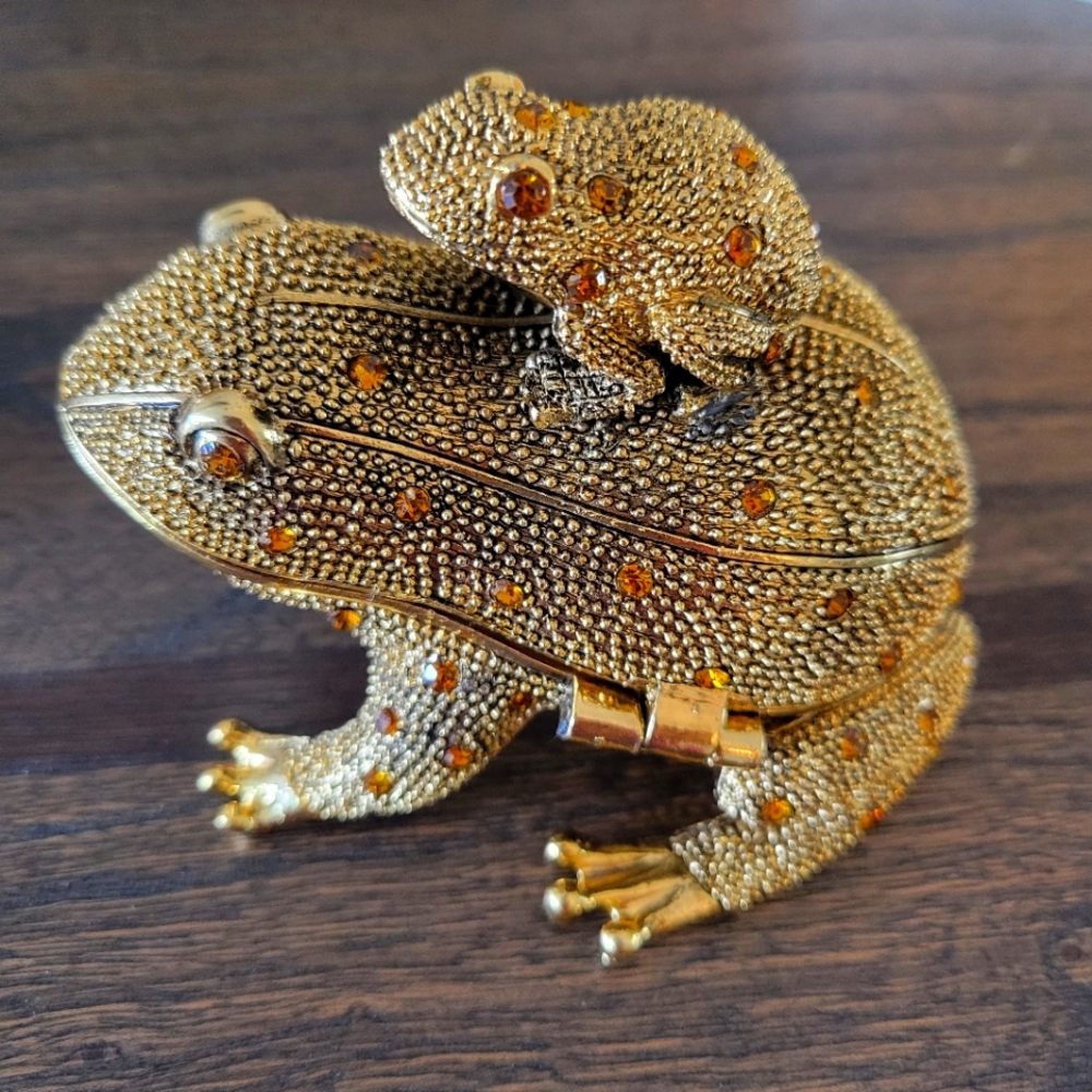Brass Frog Figurine Trinket Box